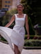 Коктейльное белое платье с поясом | 6506224 | фото 5