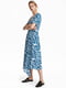 Платье асимметричное голубое с принтом | 6525586 | фото 2
