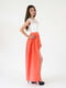 Сукня-максі біло-коралова з вирізом | 5035097 | фото 2