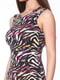 Платье абстрактной расцветки с вырезом на плече | 1099798 | фото 3