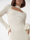 Силуетна сукня-міді молочного кольору в рубчик з вирізом над декольте | 6547804 | фото 4