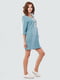 Платье серо-голубое с глубоким вырезом на белом шнурке | 6548448 | фото 2
