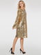 Платье золотистого цвета с длинным рукавом выполнено из сетки расшитой пайетками | 6548996 | фото 2