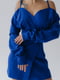 Синее мини-платье А-силуэта на запах с открытыми плечами | 6570254 | фото 2