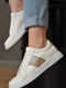 Кросівки білого кольору із золотистими вставками | 6491872 | фото 2
