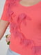 Розовая футболка в рубчик, украшенные цветочными аппликациями | 6577191 | фото 4
