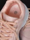 Кроссовки розового цвета на шнуровке | 6577327 | фото 4