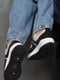 Кроссовки черно-бежевого цвета на шнуровке | 6577385 | фото 3