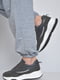 Кросівки темно-сірого кольору на шнурівці | 6577399 | фото 2