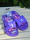 Фиолетовые шлепанцы, украшенные бабочкой | 6577865