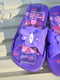 Фиолетовые шлепанцы, украшенные бабочкой | 6577865 | фото 4