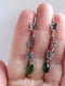 Чорні сережки з кристалами Swarovski зеленого кольору | 6583486 | фото 3