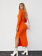 Оранжевый костюм в рубчик: джемпер и юбка | 6584297 | фото 2