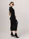 Черное платье на одное плечо с глубоким разрезом и драпировкой | 6584328 | фото 3