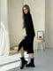 Свободное черное флисовое платье-футляр в рубчик “Генуя” | 6590009 | фото 4