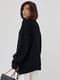 Вязаный свитер оверсайз черного цвета с узорами из косичек | 6615909 | фото 2