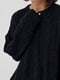 Вязаный свитер оверсайз черного цвета с узорами из косичек | 6615909 | фото 4