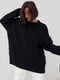 Вязаный свитер оверсайз черного цвета с узорами из косичек | 6615909 | фото 5