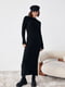 Вязаное черное платье-свитер oversize в широкий рубчик | 6616614 | фото 4