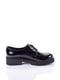 Кожаные лакированные туфли черного цвета на шнуровке | 6624007 | фото 2