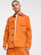 Оранжевая куртка без подкладки на контрастных черных пуговках | 6303516
