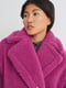 Длинное пальто-тедди прямого кроя ярко-розового цвета | 6630309 | фото 3