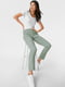 Укороченные джинсы slim цвета хаки | 6630798 | фото 2