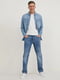 Прямые синие джинсы с потертостями | 6631363 | фото 2