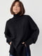 Вязаный черный свитер oversize с разрезами по бокам | 6632208 | фото 3