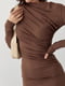 Силуэтное коричневое платье с драпировкой | 6632221 | фото 4