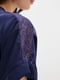 Легкий шовковий синій халат з мереживними вставками на плечах | 6630251 | фото 5