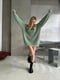Трендовий светр-сукня вільного крою фісташковий | 6658705 | фото 10