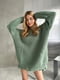 Трендовий светр-сукня вільного крою фісташковий | 6658705