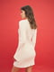 Сукня-міні молочного кольору з принтом “Обійми” | 6658892 | фото 4