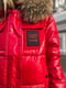 Зимняя красная куртка с натуральным мехом енота | 6659606 | фото 9