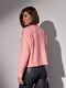 Вязаный свитер розовый с двумя сердечками | 6664009 | фото 2
