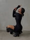 Базова сукня з розрізом на стегні чорна | 6679136 | фото 3