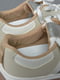 Кроссовки бело-коричневого цвета на шнуровке | 6687231 | фото 4