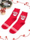Носки новогодние красного цвета  с оригинальным принтом "Santa" | 6698032 | фото 3