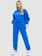 Яркий синий костюм: свитшот с принтом и джоггеры | 6702074