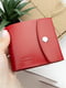 Кожаный мини-кошелек в классическом красном цвете | 6084873 | фото 7