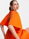 Приталена помаранчева сукня "на запах" зі стилізованою накидкою | 6506994 | фото 2