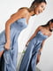 Длинное синее платье со свободной юбкой | 6507481 | фото 4