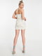 Облягаюча міні-сукня абстрактного забарвлення з перехрещеними бретелями | 6699238 | фото 2