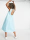 Платье-миди А-силуэта голубое с вырезом и завязкой на спинке | 6699303 | фото 3