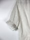 Сукня-міні А-силуету біла “на запах”, прикрашена оборкою | 6699472 | фото 2