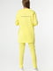 Жовтий спортивний костюм з двонитки з асиметричним світшотом та написами | 6699613 | фото 4