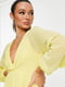 Желтое полупрозрачное платье в горошек с плиссированной юбкой | 6699777 | фото 3