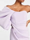 Бузкова сукня-міді з одним рукавом та відкритими плечима | 6699809 | фото 3