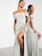 Сукня-максі кольору хакі з розрізом та відкритими плечима | 6700516 | фото 2